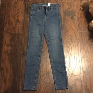 Jeans size 25